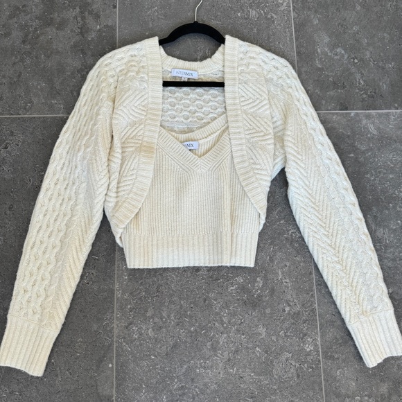 Intermix Cashmere Blend Shrug Set - Picture 1 of 5